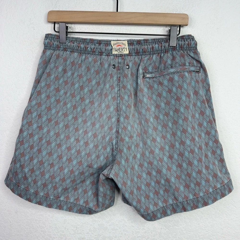 Faherty Swim Trunks Mens L Blue Abstract Diamond Pattern Drawstring Beach Shorts